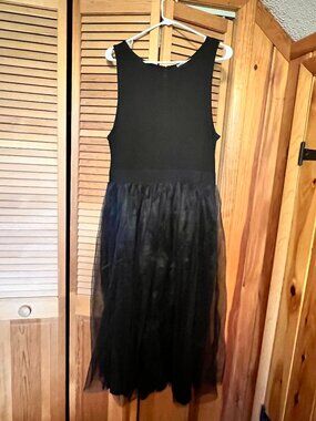 Vada Winter Tulle Bottom Dress Sz XL